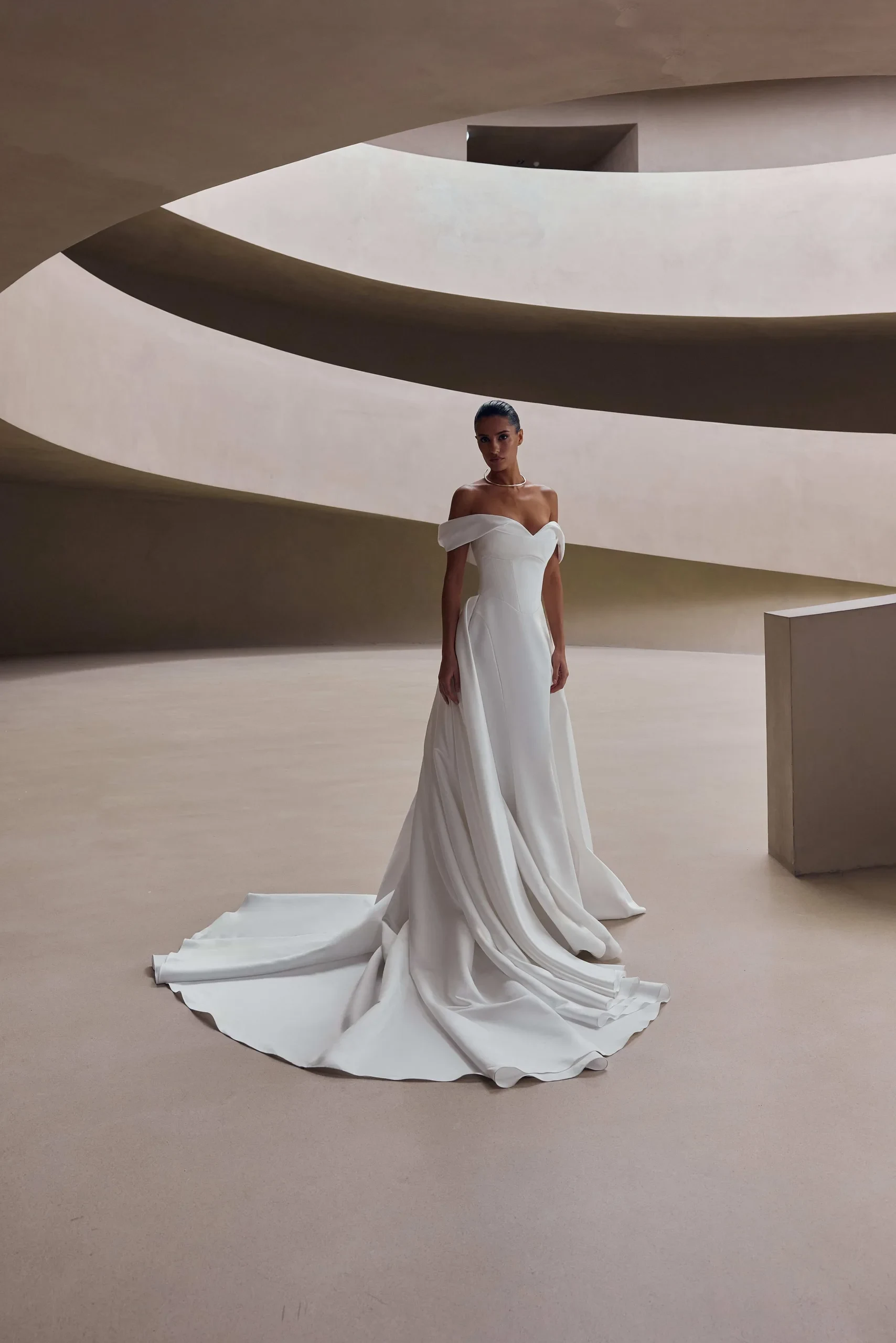 Elarinne – Milla Nova