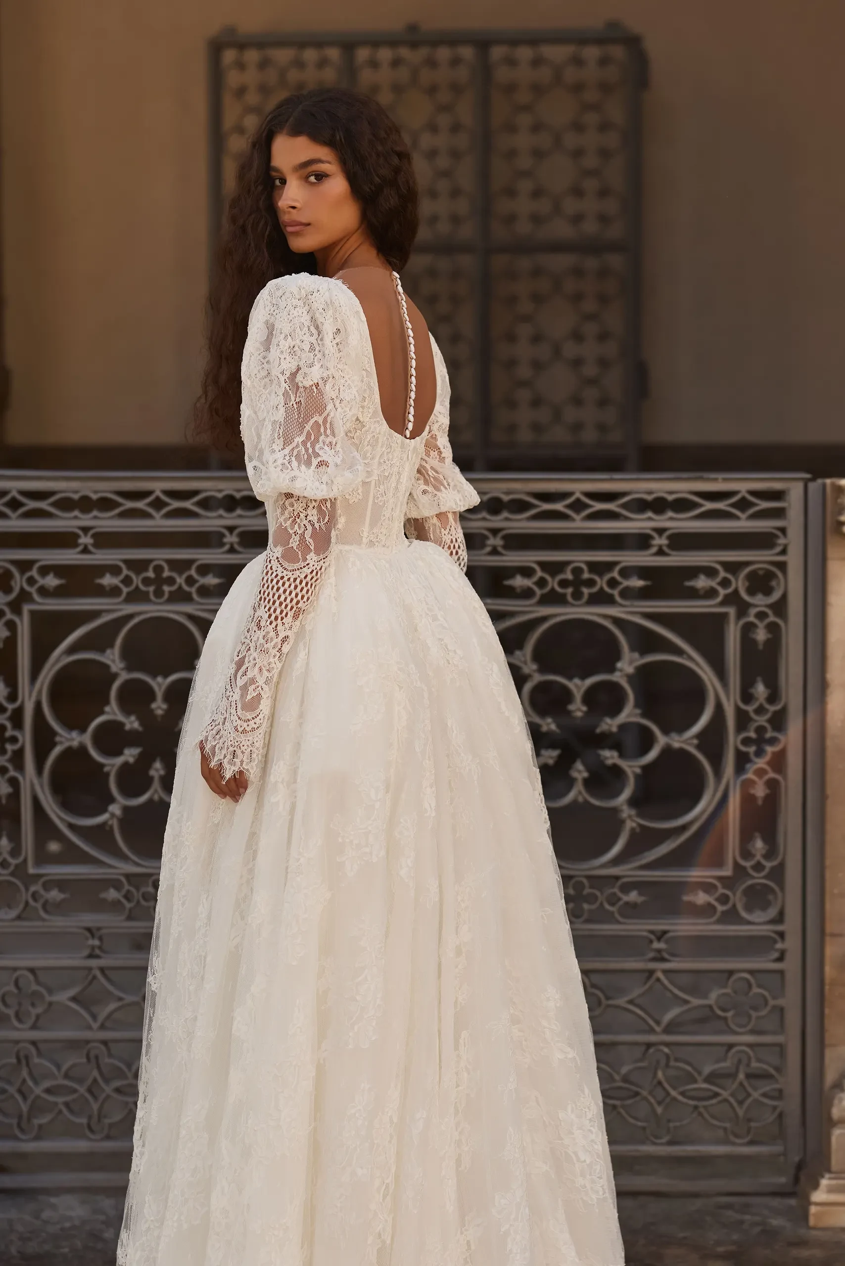 Raphaella – Milla Nova
