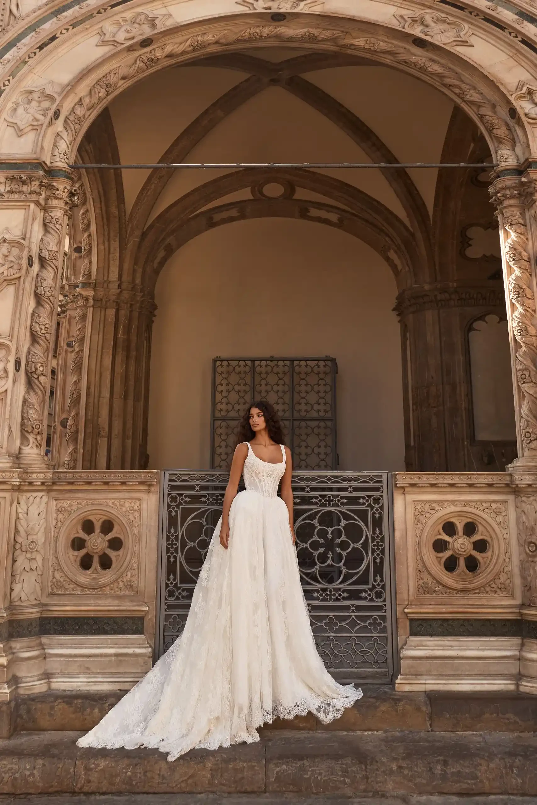 Raphaella – Milla Nova