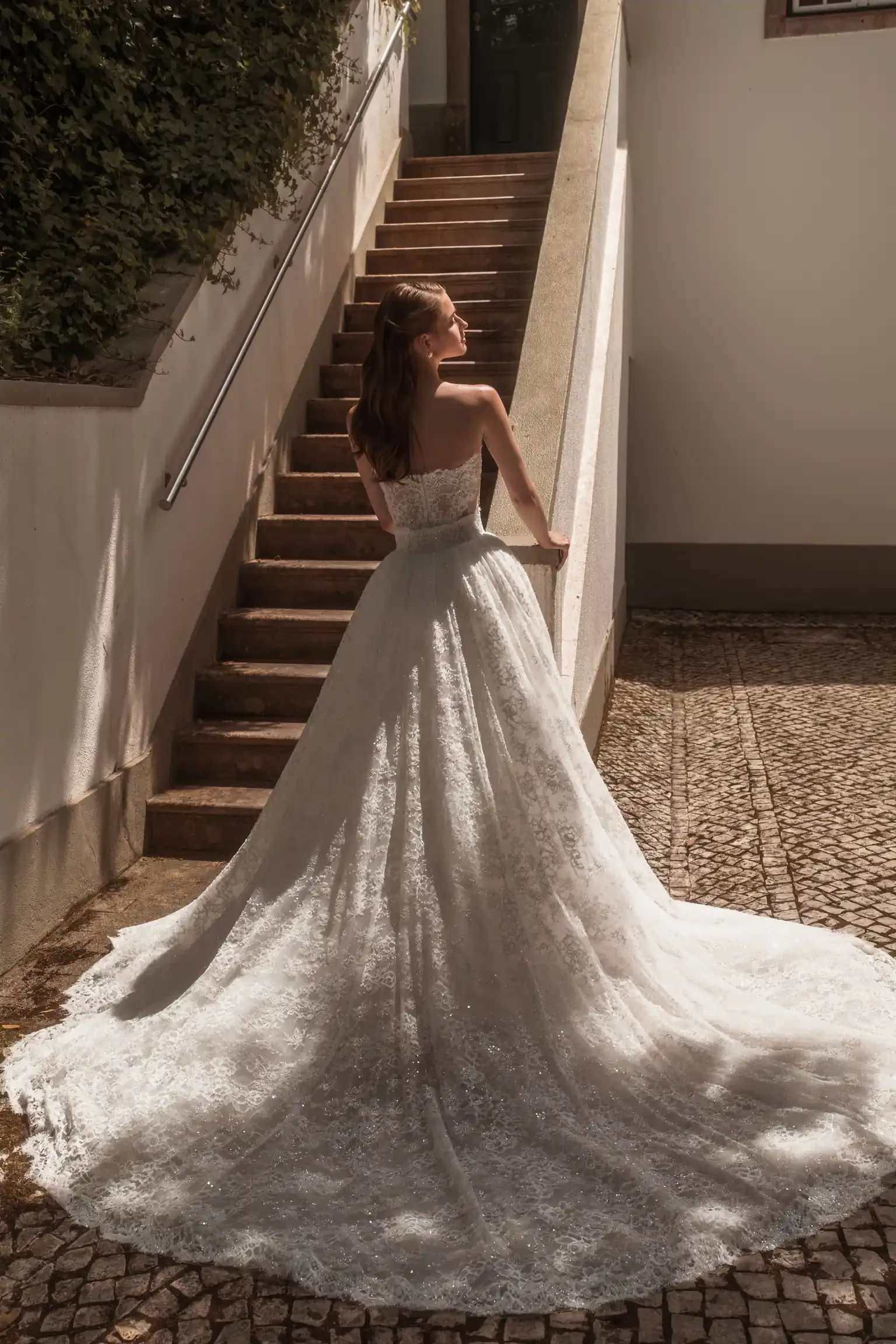 Liora Royaldi – Royaldi
