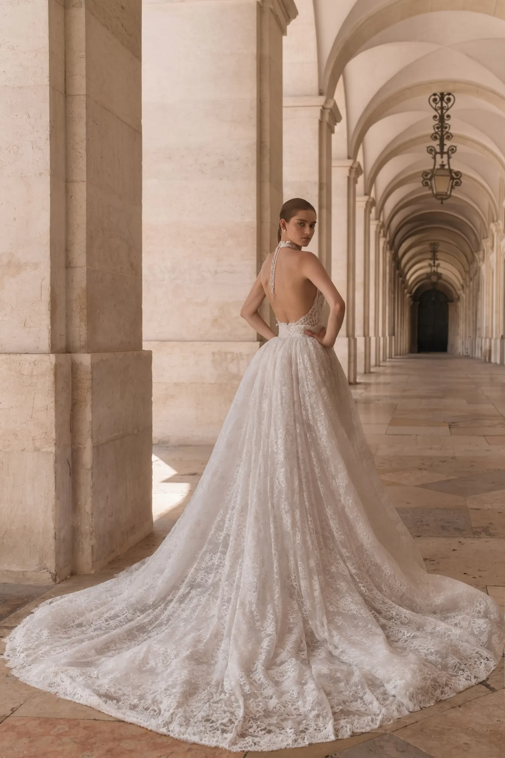 Naeva – Royaldi